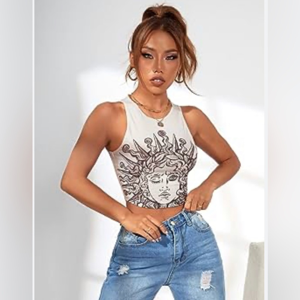 Graphic Cropped Tank Top - Picture 1 of 7